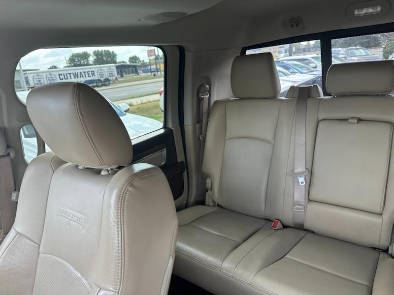 RAM 3500 Laramie Crew Cab 4WD 2015