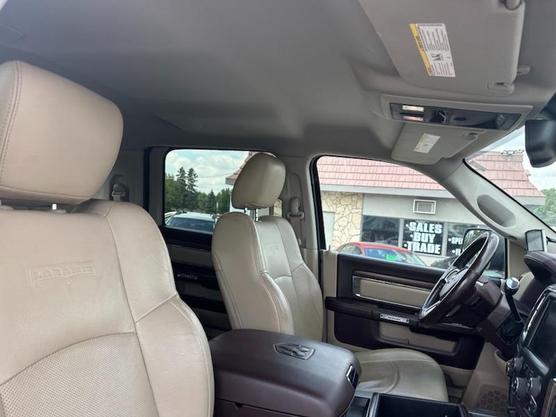 RAM 3500 Laramie Crew Cab 4WD 2015
