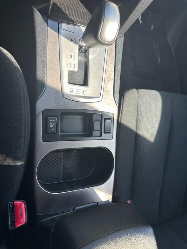 Subaru Outback 2.5i Premium 2014