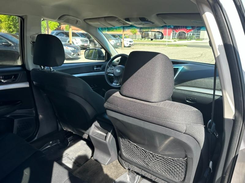 Subaru Outback 2.5i Premium 2014