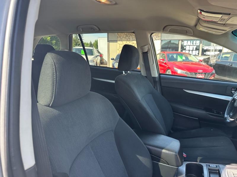 Subaru Outback 2.5i Premium 2014