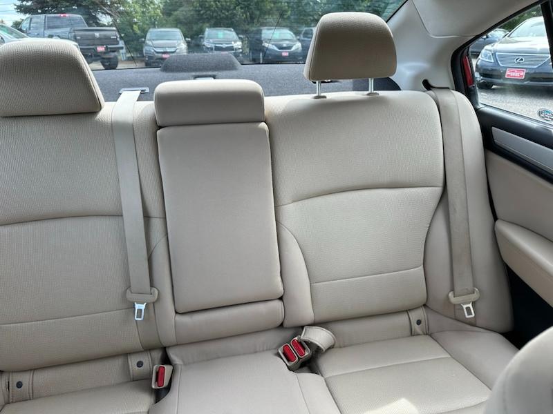 Subaru Legacy 2.5i Premium 2016