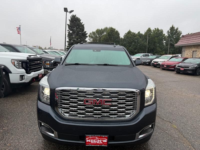 GMC Yukon XL Denali 4WD 2019