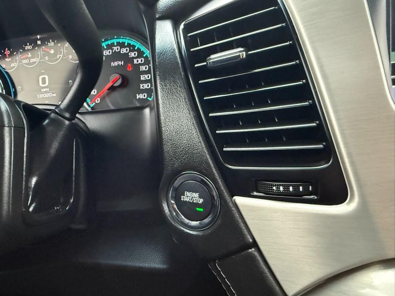GMC Yukon XL Denali 4WD 2019