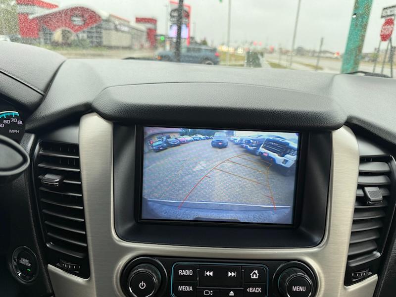 GMC Yukon XL Denali 4WD 2019
