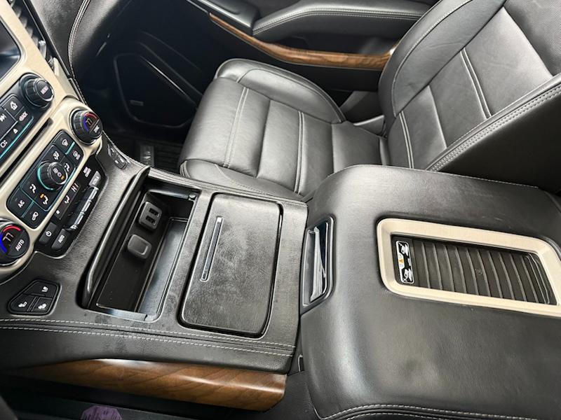 GMC Yukon XL Denali 4WD 2019