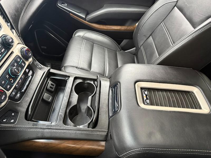 GMC Yukon XL Denali 4WD 2019