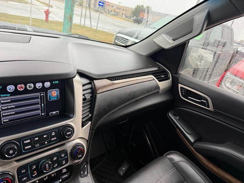 GMC Yukon XL Denali 4WD 2019