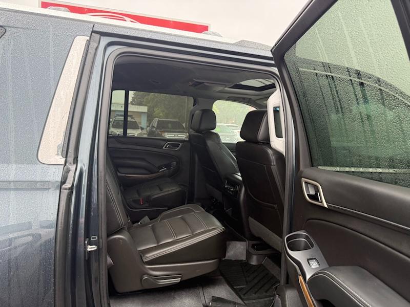 GMC Yukon XL Denali 4WD 2019