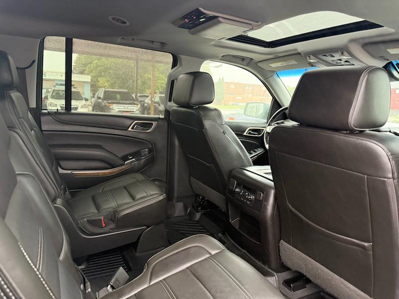 GMC Yukon XL Denali 4WD 2019