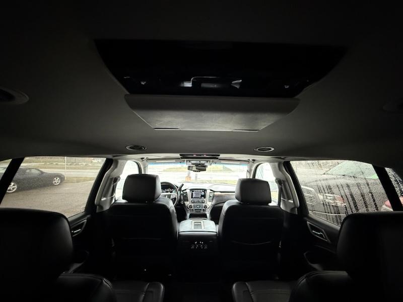 GMC Yukon XL Denali 4WD 2019