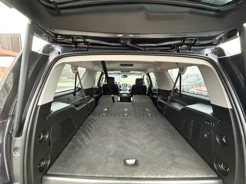 GMC Yukon XL Denali 4WD 2019