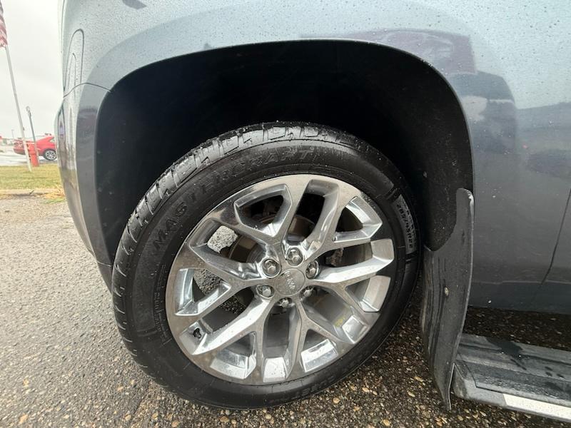 GMC Yukon XL Denali 4WD 2019