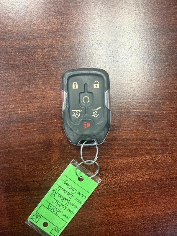 GMC Yukon XL Denali 4WD 2019