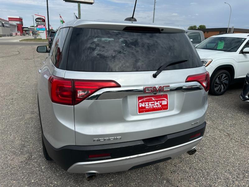 GMC Acadia SLE-1 AWD 2018