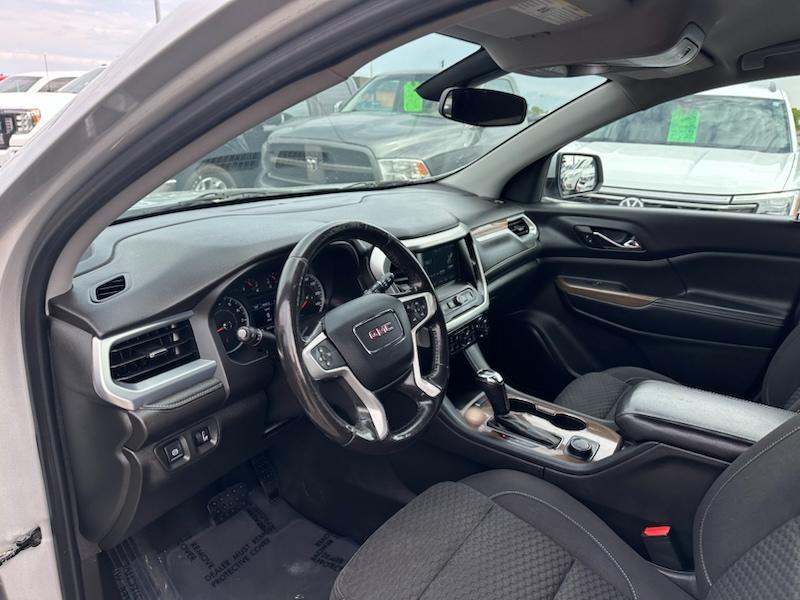GMC Acadia SLE-1 AWD 2018