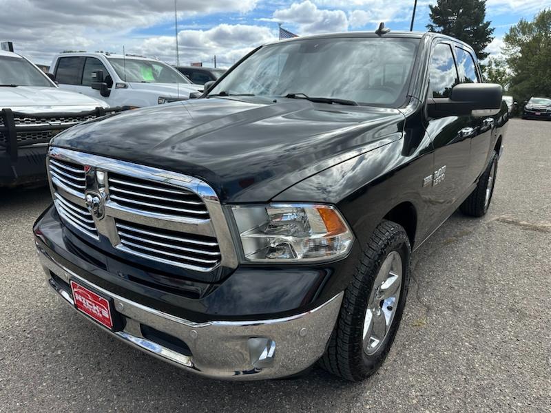RAM 1500 Big Horn Crew Cab 4WD 2017