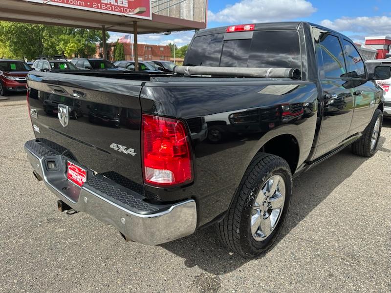 RAM 1500 Big Horn Crew Cab 4WD 2017