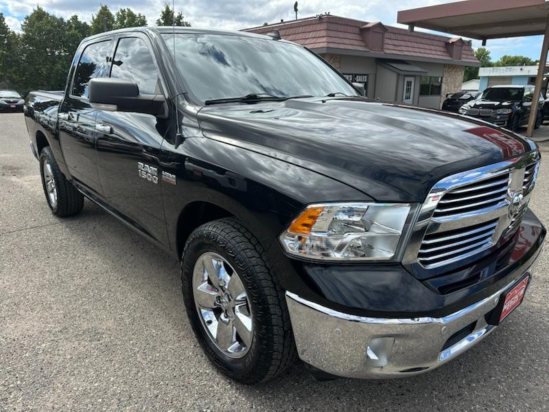 RAM 1500 Big Horn Crew Cab 4WD 2017