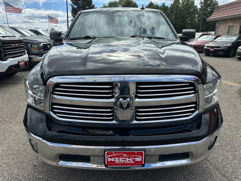 RAM 1500 Big Horn Crew Cab 4WD 2017
