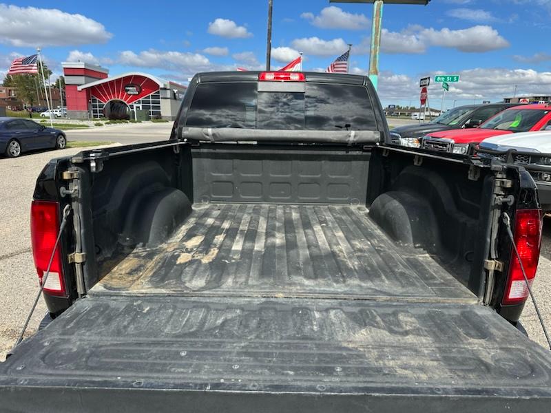 RAM 1500 Big Horn Crew Cab 4WD 2017