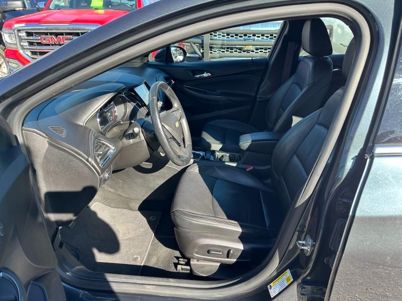 Chevrolet Cruze Premier Hatchback 2017