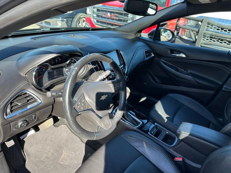 Chevrolet Cruze Premier Hatchback 2017