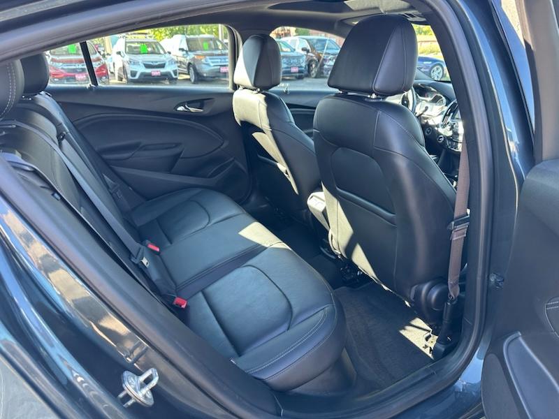 Chevrolet Cruze Premier Hatchback 2017