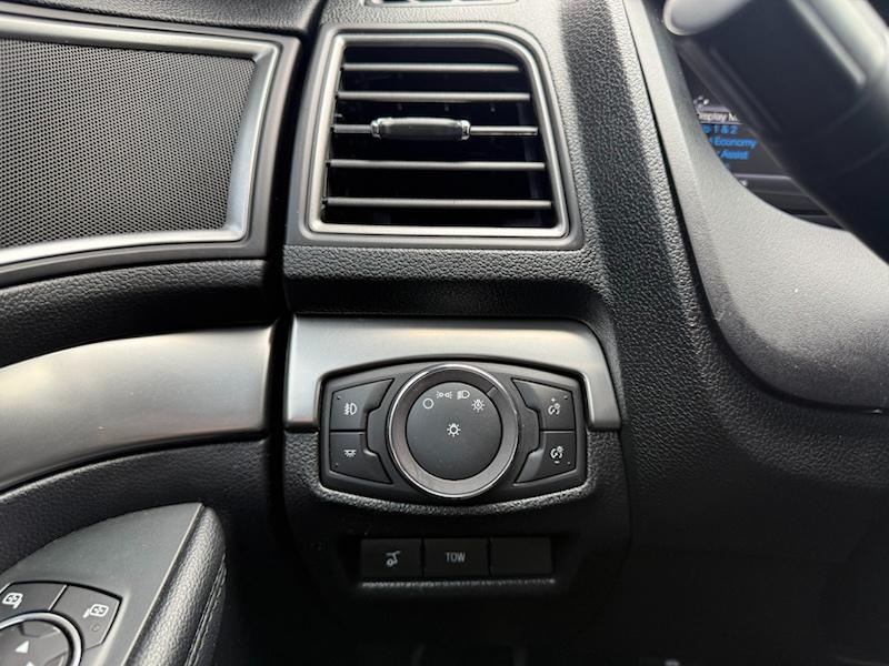 Ford Explorer XLT 4WD 2019