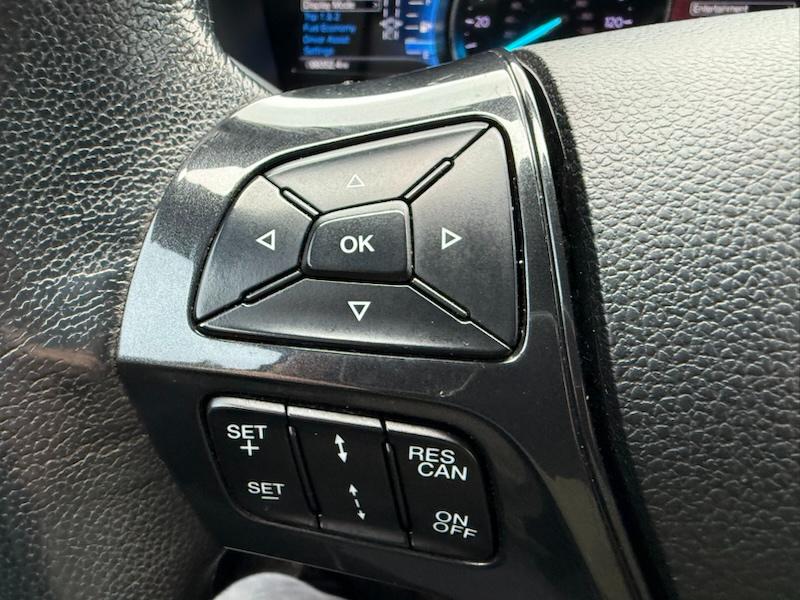 Ford Explorer XLT 4WD 2019