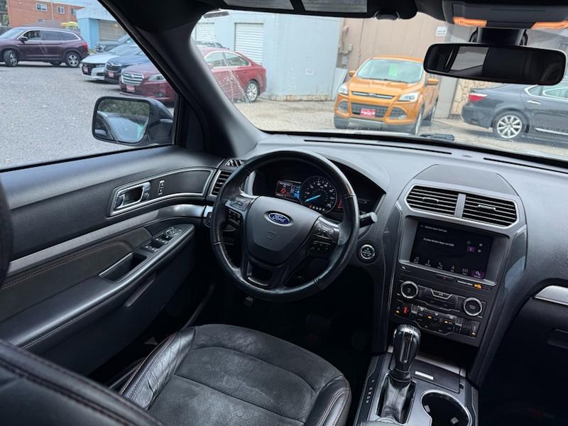Ford Explorer XLT 4WD 2019
