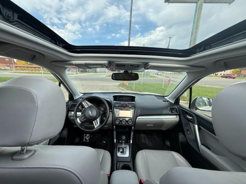 Subaru Forester 2.5i Touring 2014