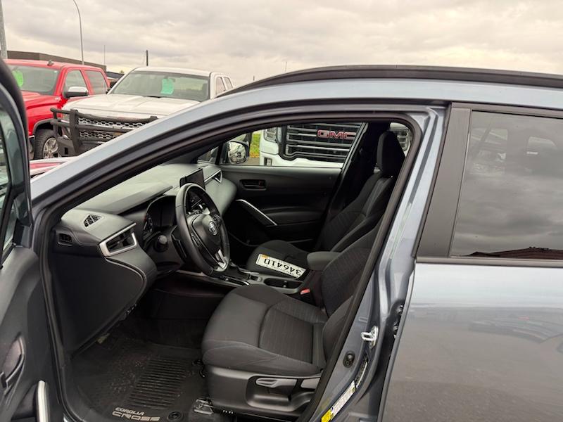 Toyota Corolla Cross XSE AWD 2025