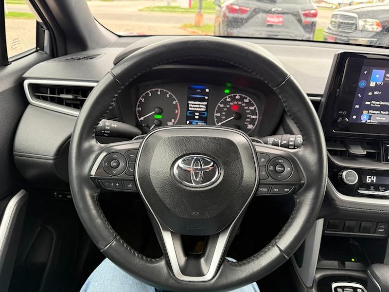 Toyota Corolla Cross XSE AWD 2025
