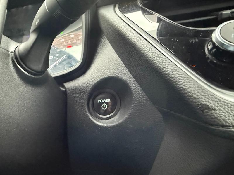 Toyota Corolla Cross XSE AWD 2025
