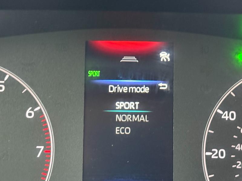 Toyota Corolla Cross XSE AWD 2025