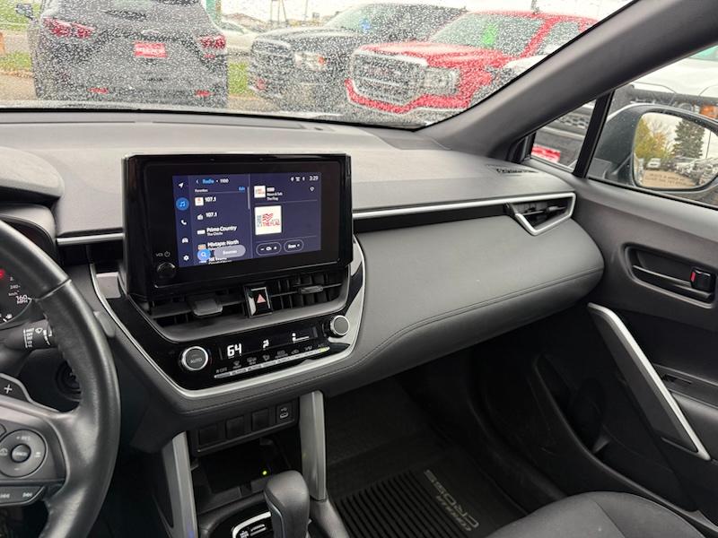 Toyota Corolla Cross XSE AWD 2025