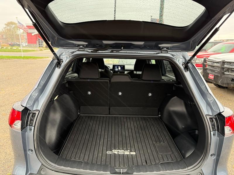 Toyota Corolla Cross XSE AWD 2025