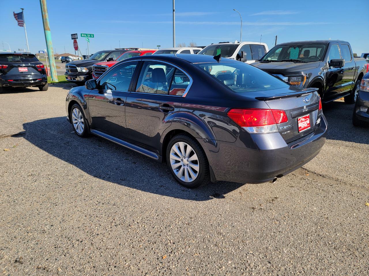 Subaru Legacy 2.5i Limited 2011