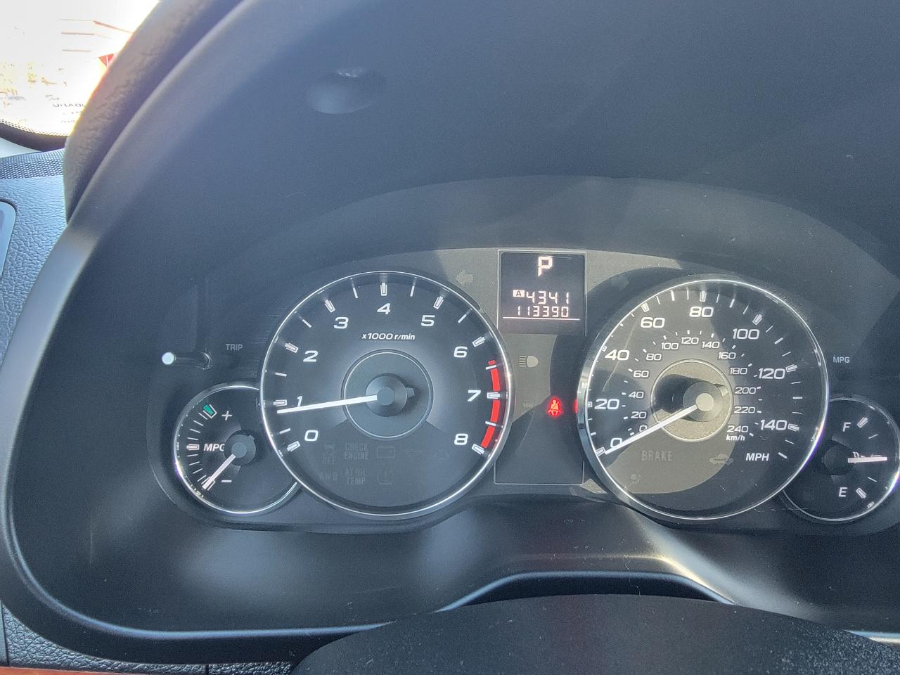 Subaru Legacy 2.5i Limited 2011