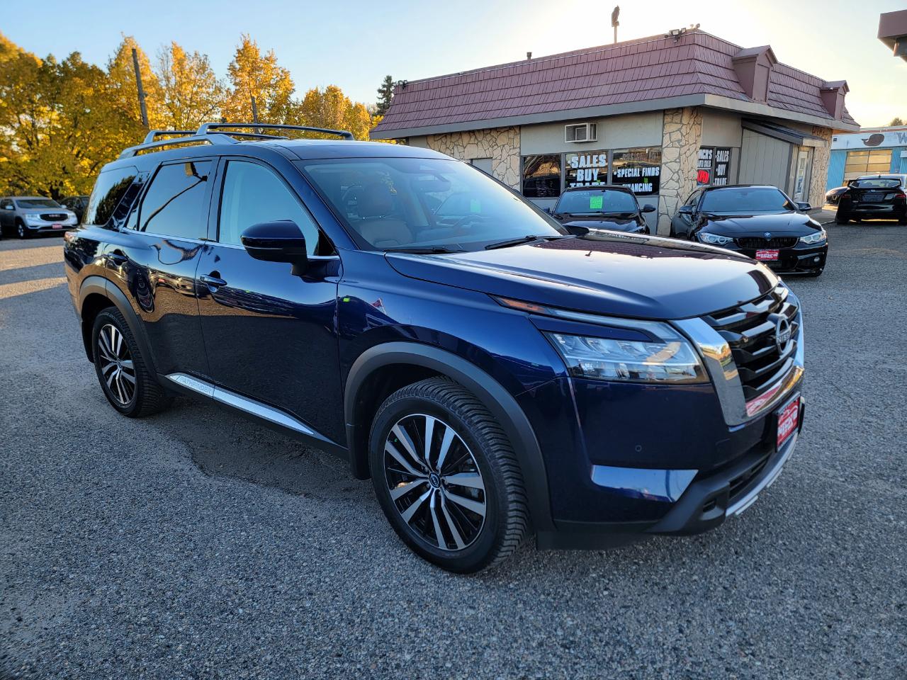 Nissan Pathfinder Platinum 4WD 2024
