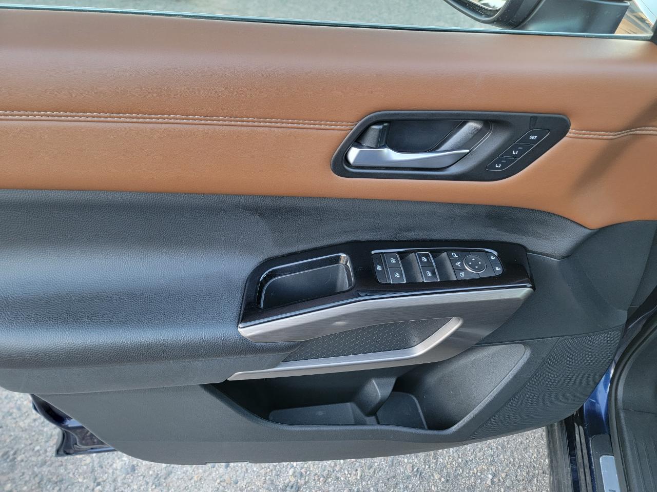 Nissan Pathfinder Platinum 4WD 2024