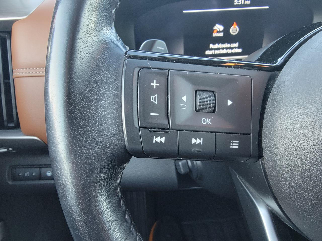 Nissan Pathfinder Platinum 4WD 2024