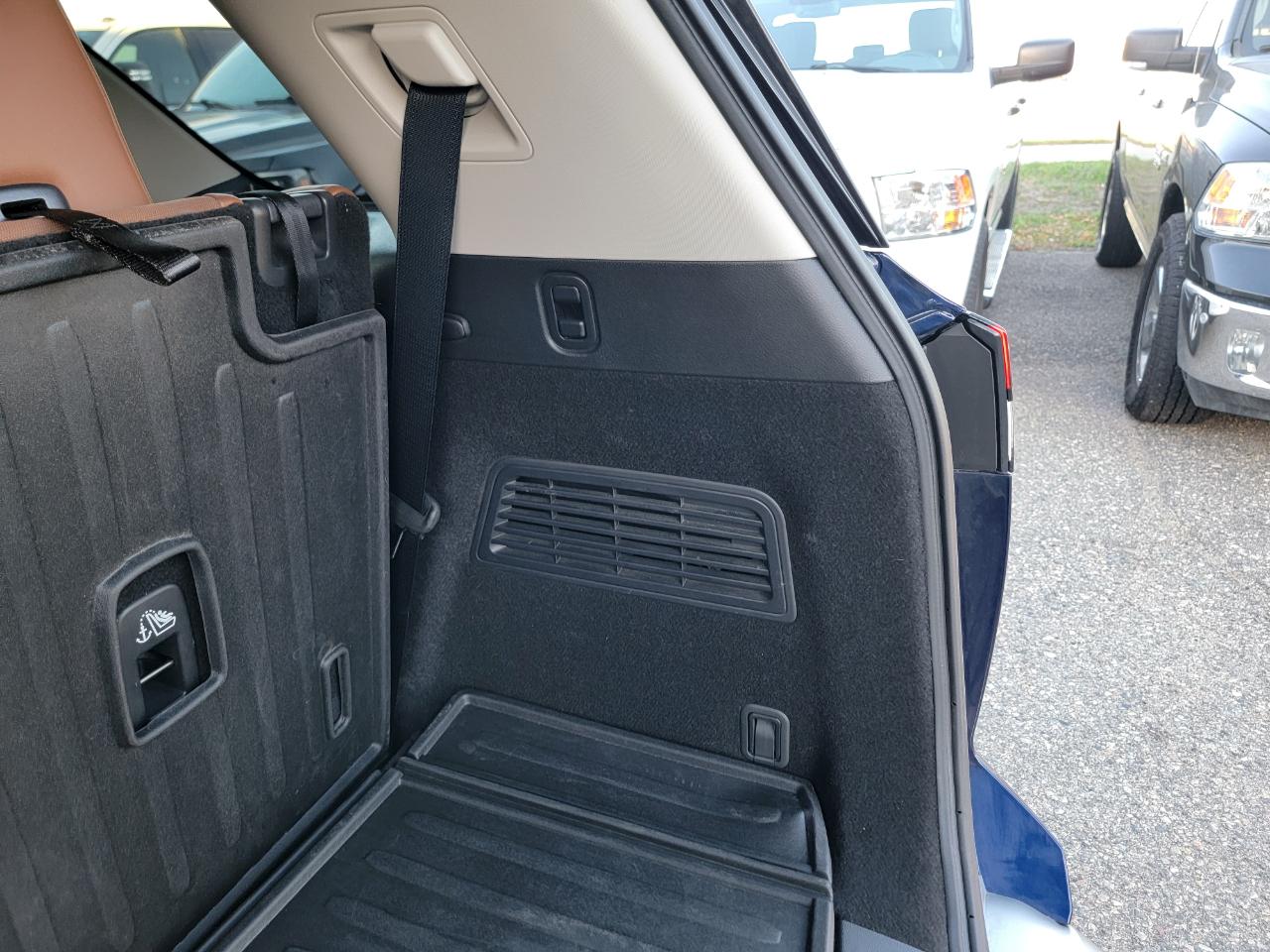 Nissan Pathfinder Platinum 4WD 2024