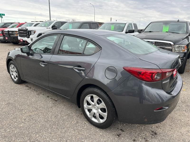 Mazda MAZDA3 i Sport AT 4-Door 2015