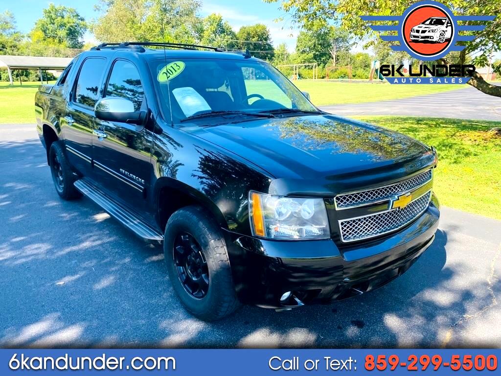 Chevrolet Avalanche LS 4WD 2013