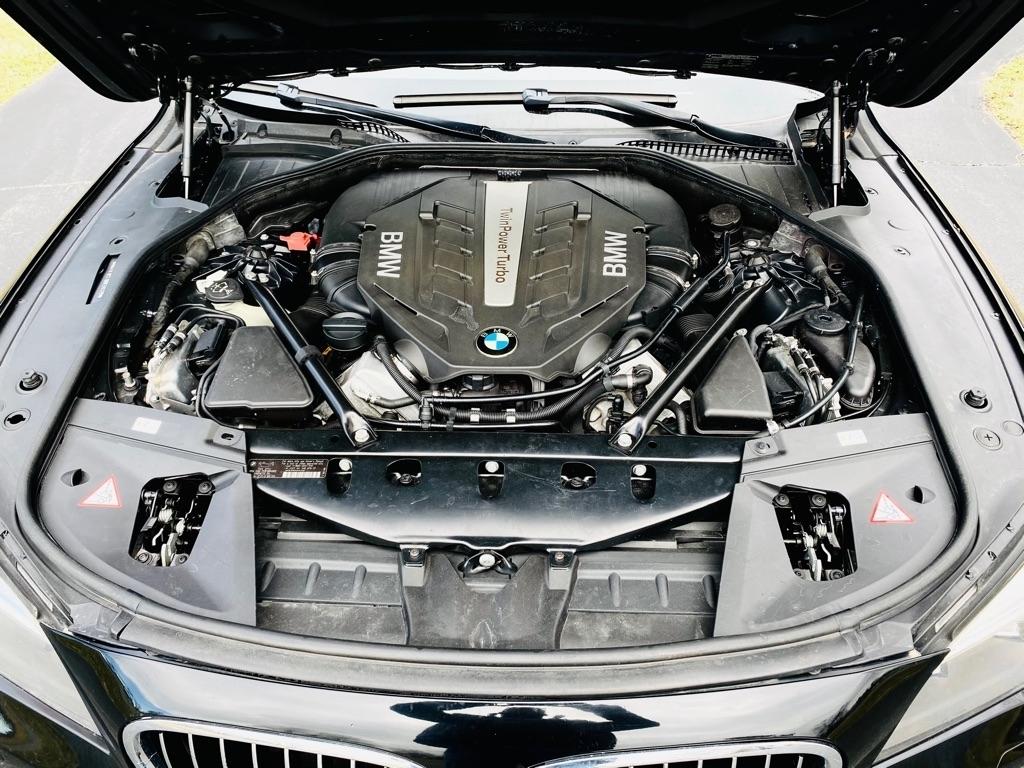 BMW Alpina B7 LWB xDrive 2013