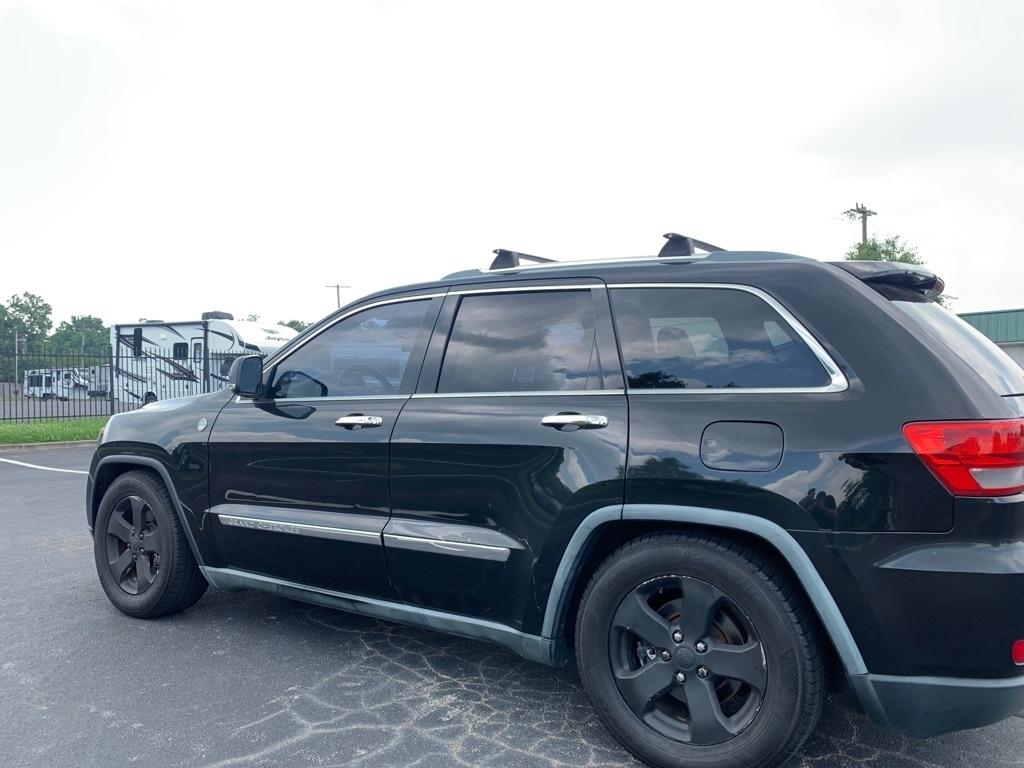 Jeep Grand Cherokee Overland 4WD 2011