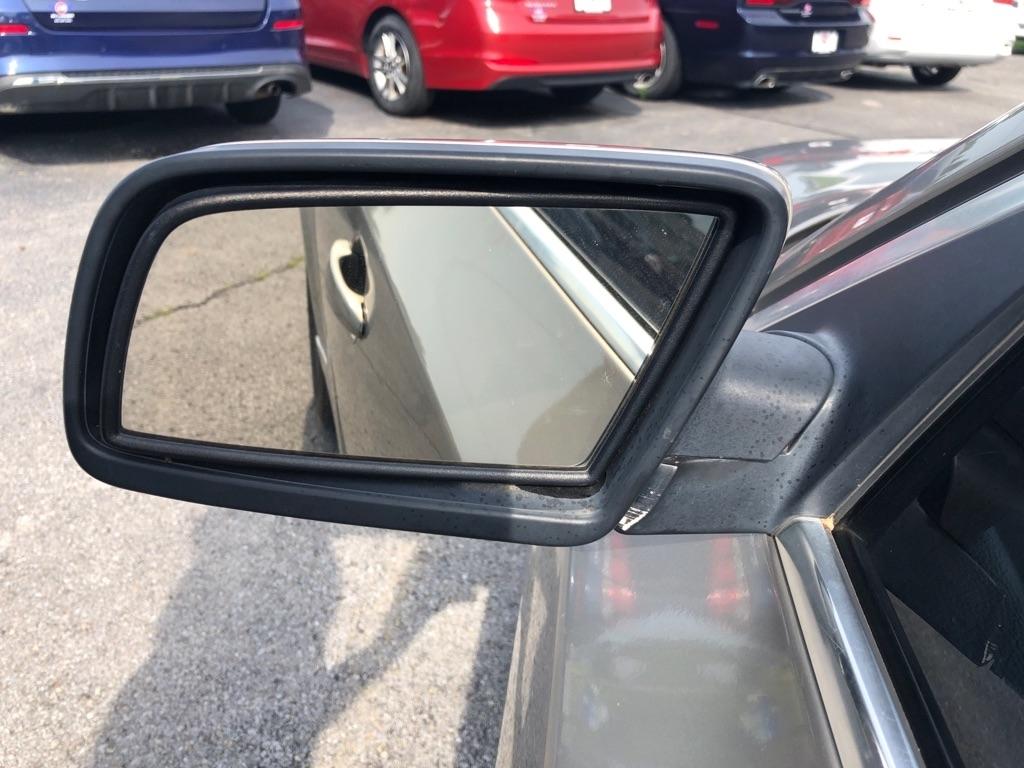 BMW 5-Series 528i 2008