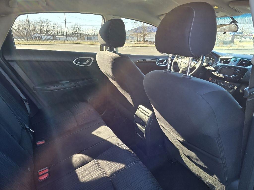 Nissan Sentra SL 2016